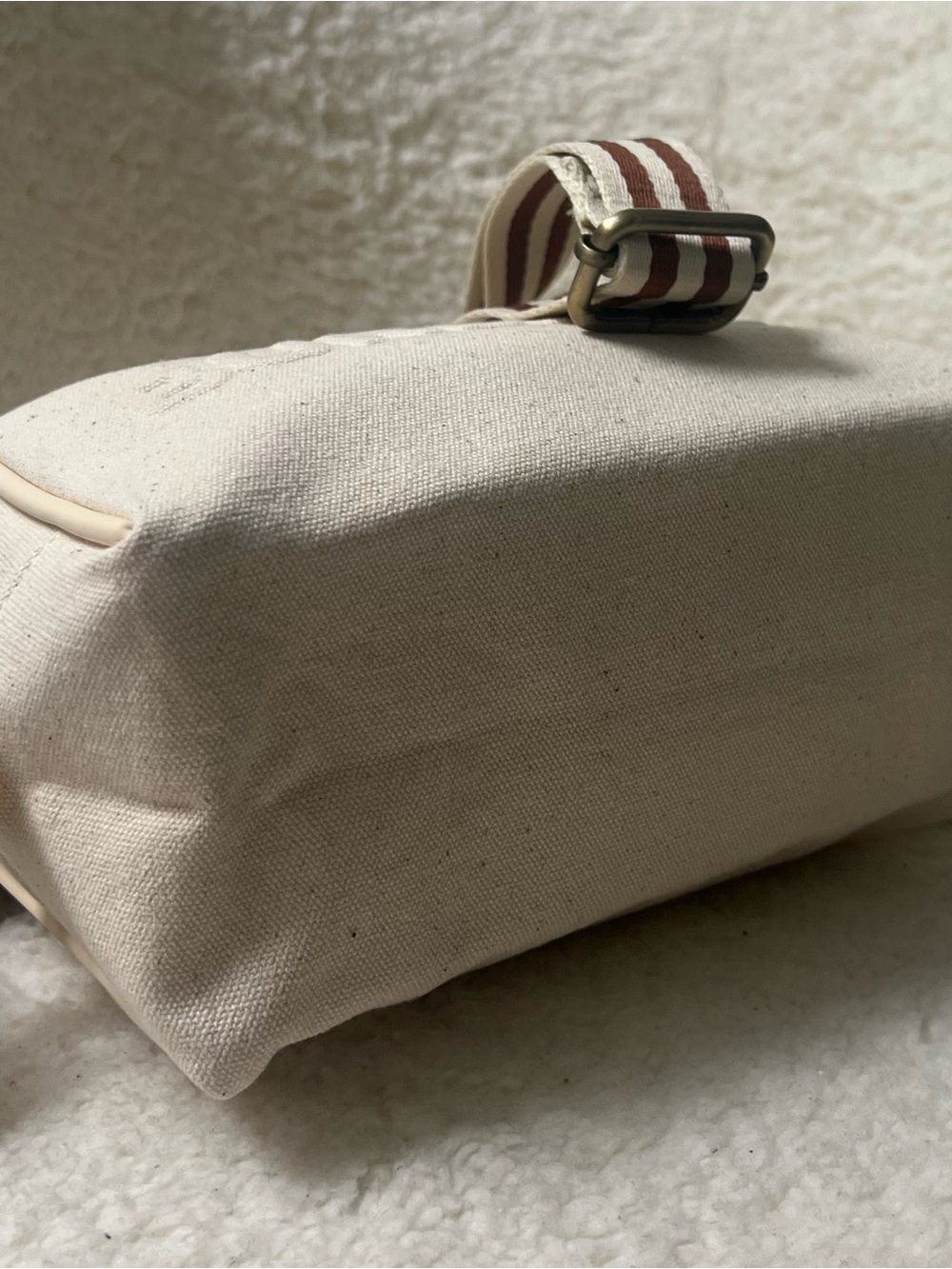 Burberry Cream Embossed Canvas Beauty Pouch Upcycled to Crossbody Purse - Picture 7 of 9